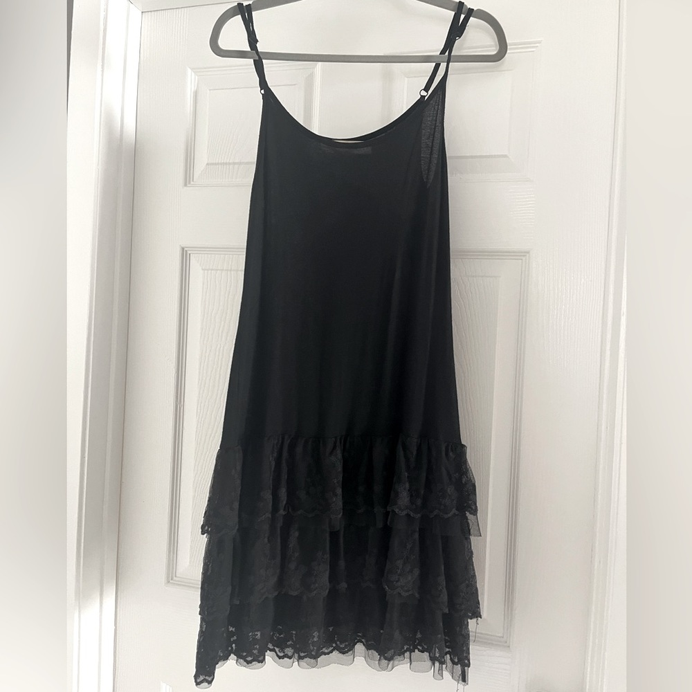 Black ruffle layering dress